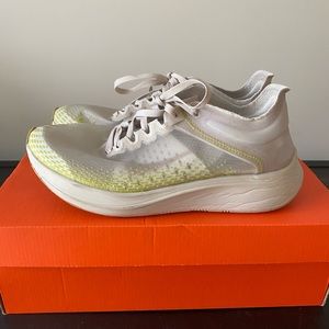 Nike Zoom Fly SP Fast. Womens 6.5.